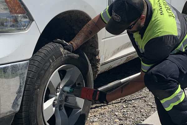 Roadside assistance in Houston, TX